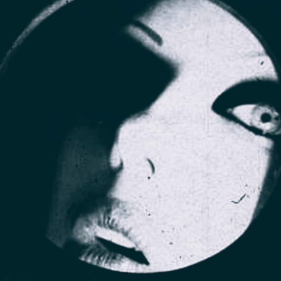 Meet your Posher, Ava! - Picture 7 of 7